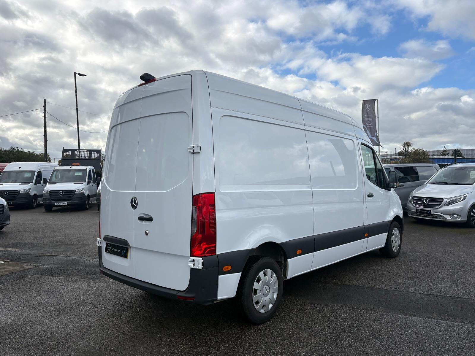 Mercedes-Benz Sprinter